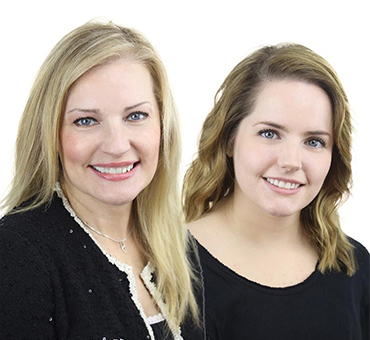 Photo of Linda and Michelle